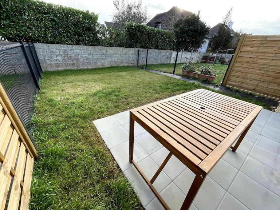 Freesia, Maison Neuve Avec Jardin Et Garage Caen Extérieur photo